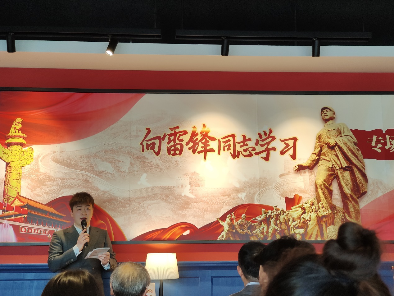 冰球官网团委组织团员学生代表参加团武汉市委学雷锋日共青团专场读书会 冰球官网团委组织团员学生代表参加团武汉市委学雷锋日共青团专场读书会