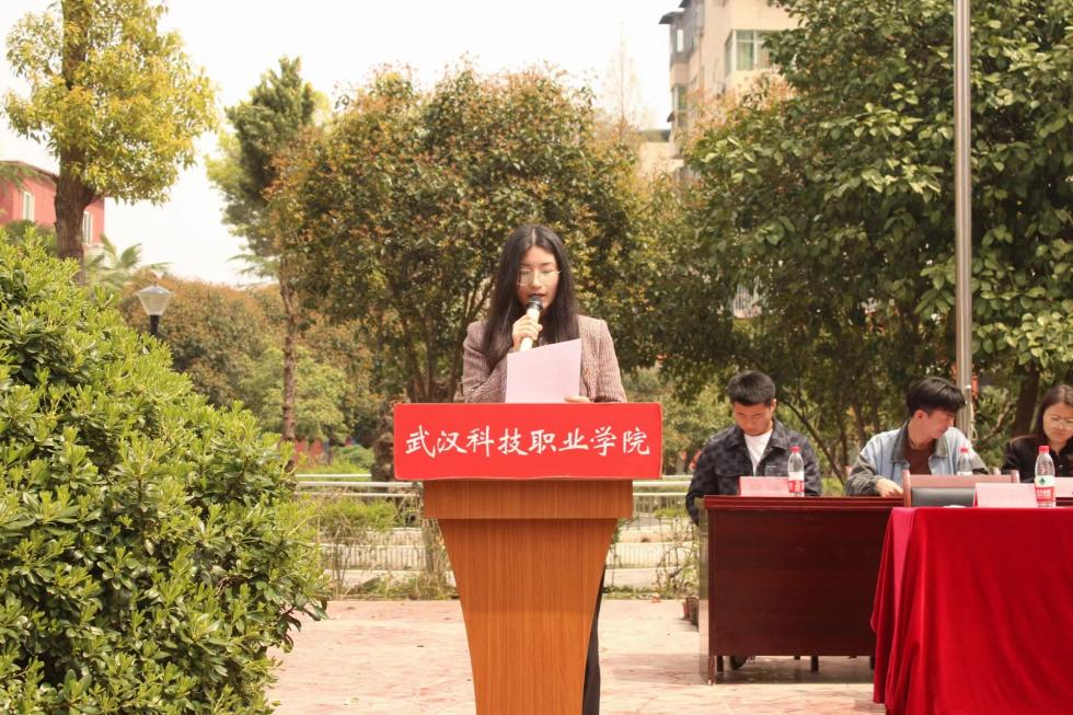 青春“篮”不住，热血不止步 —冰球突破入口官网第十八届“希望杯”篮球赛闭幕