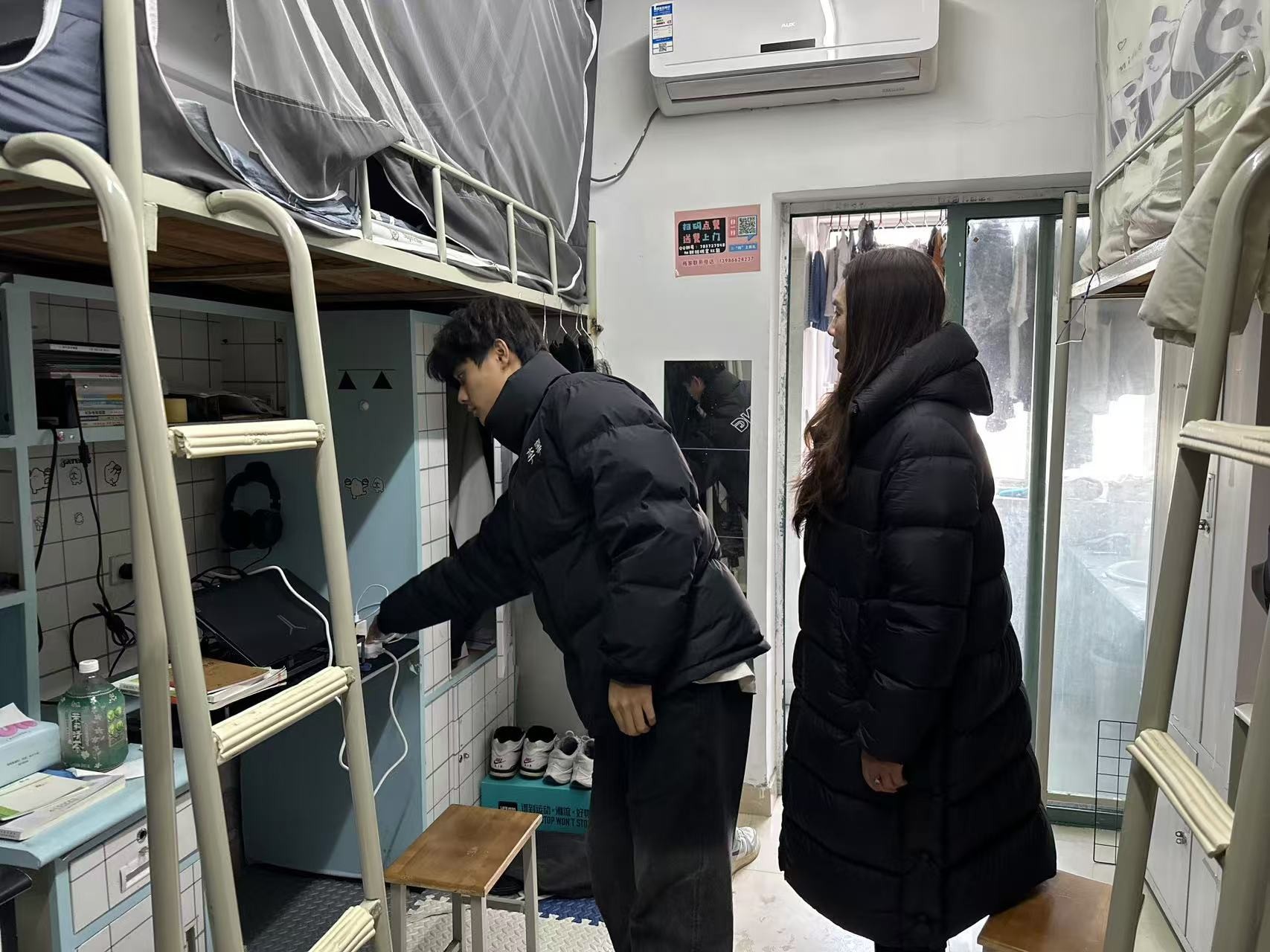 冰球官网开展2024年冬季学生宿舍安全卫生大检查