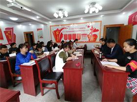 冰球官网召开十月份支部主题党日活动 ——暨“不忘初心,牢记使命”主题教育动员大会 冰球官网召开十月份支部主题党日活动 ——暨“不忘初心,牢记使命”主题教育动员大会