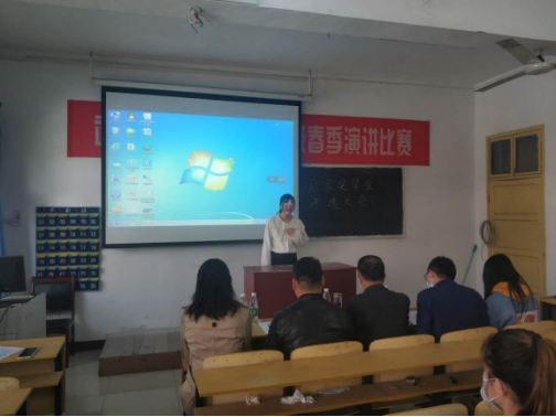 冰球官网举行2019-2020学年国家奖学金评选大会