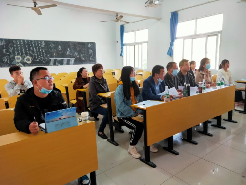 冰球官网举行2019-2020学年国家奖学金评选大会