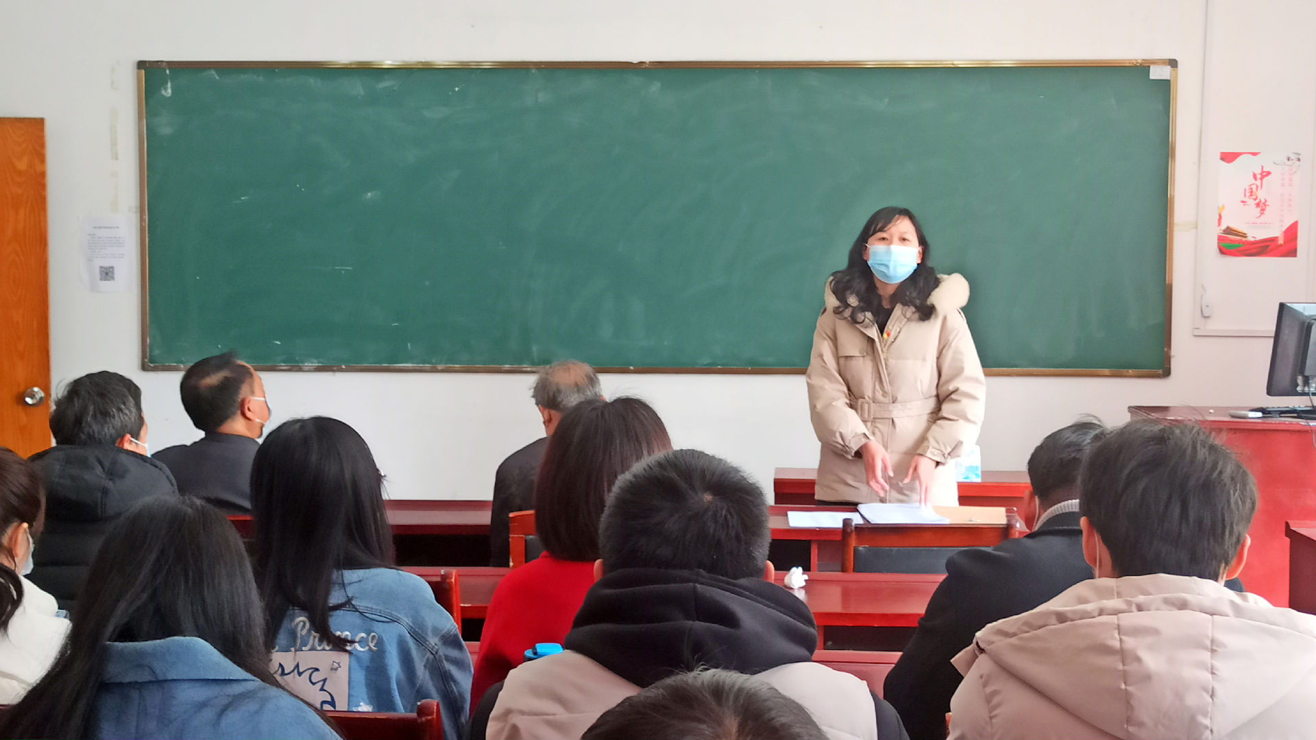 冰球突破入口官网顺利召开三月份支部主题党日活动 冰球突破入口官网顺利召开三月份支部主题党日活动