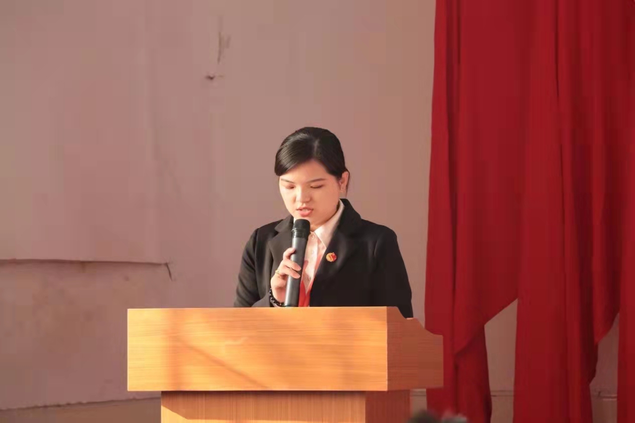 冰球官网第十次学生代表大会隆重召开！